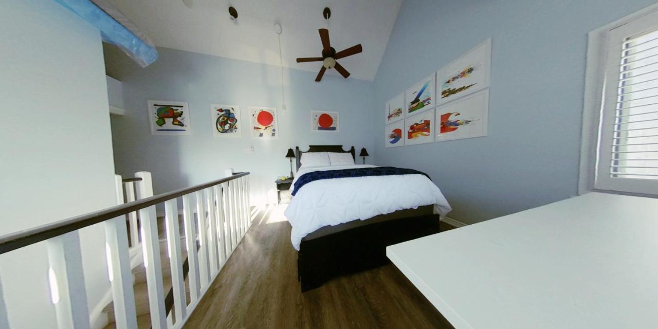 Villa Artistic Hillside Loft The The Blue Mountains Exterior foto